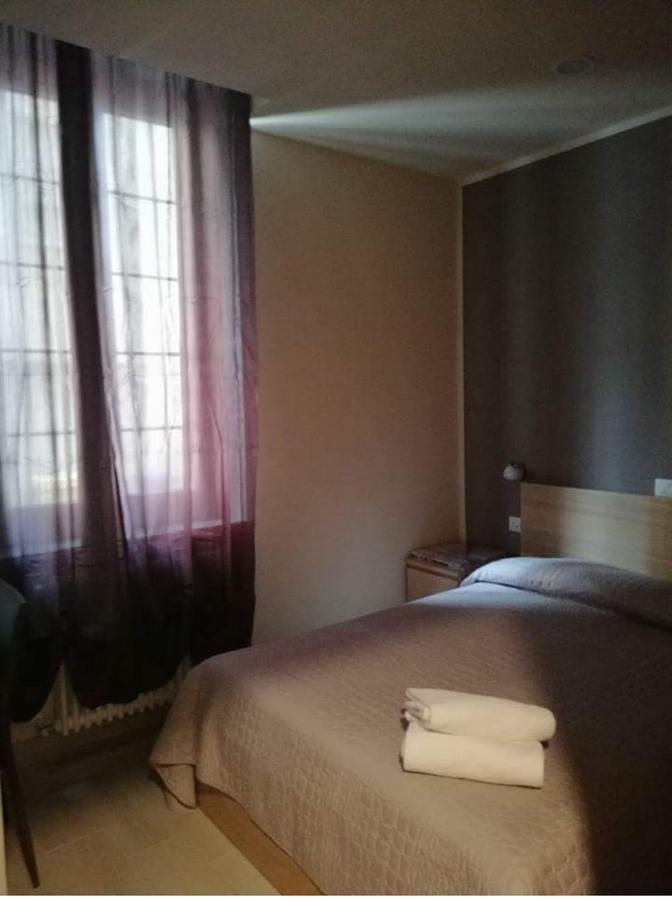 Albergo Torino 알벤가 외부 사진